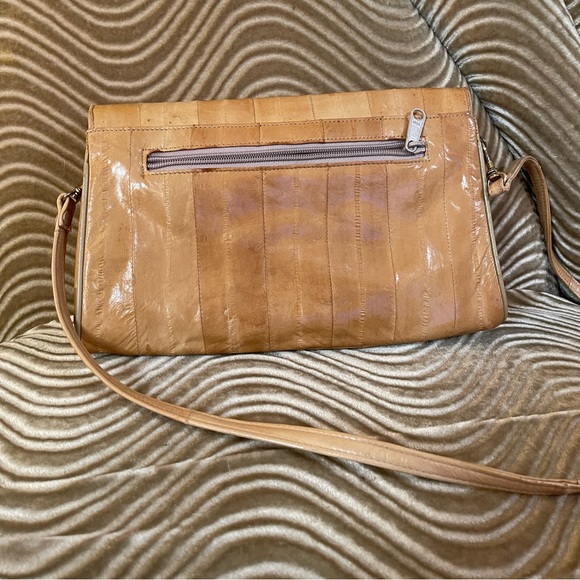 Vintage Eel Leather Crossbody Bag and Matching Eel Change Wallet Clutch - Picture 6 of 13